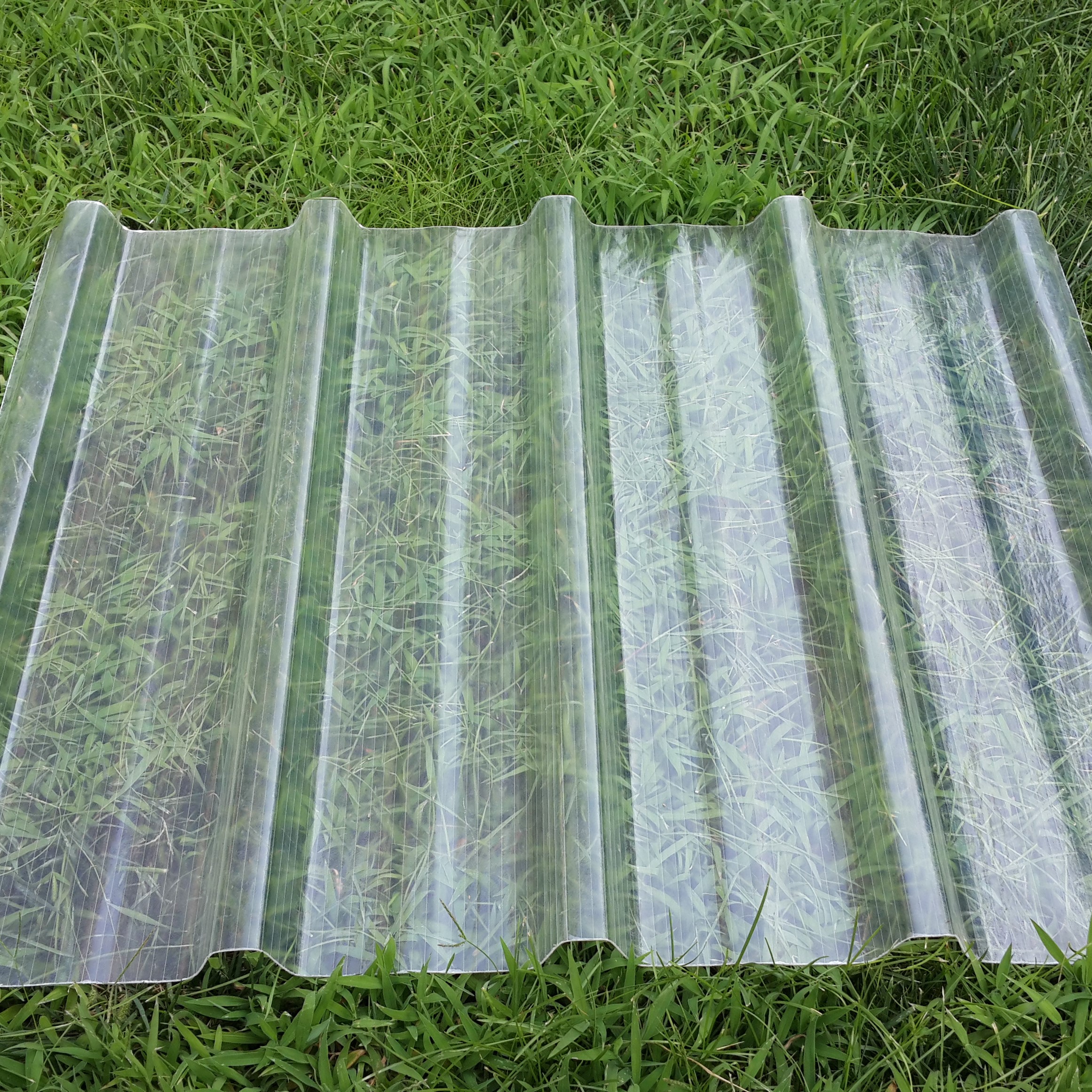 produk terlaris panel plastik bergelombang ringan lembaran atap pvc tembus pandang